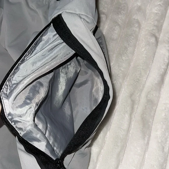 Nike Gray Sweatpants - Picture 13 of 15